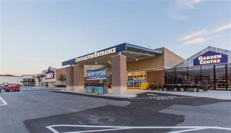 Lowes in denver - A source familiar with the deal confirmed to the Business Journal that Lowe's (NYSE: LOW) has signed a lease for 1.2 million square feet in the new industrial development at Pecos and Germann ...